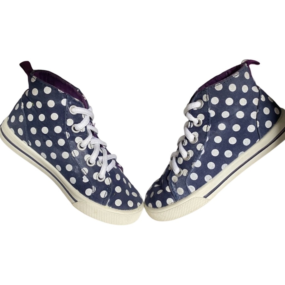 Carters Sneakers